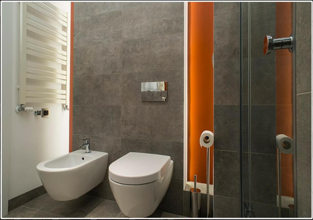 Main Station&Old Town Suites By Inpoint Cracovia Habitación foto